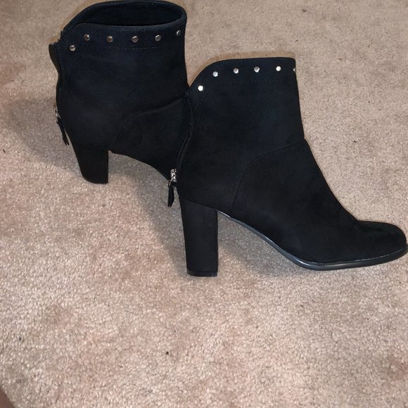 CL by Laundry Hot Take Bootie - Picture 3 of 8